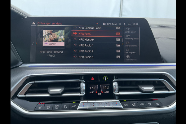 BMW X6 xDrive40i M-Sport Skylounge 360° Laser AirSusp. Pano HK Trekhaak Carbon BOMVOL!