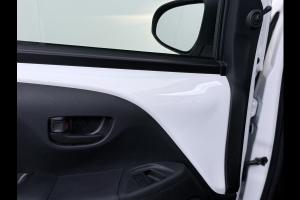 Peugeot 108 Camera Navi* Apple Carplay Android Airco DAB Active Pack Techno Bluetooth Isofix Led 1e Eigenaar Origineel Nederlandse Auto