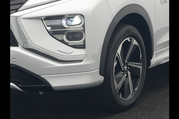 Mitsubishi Eclipse Cross 2.4 Intense+ Plug In Hybrid 188pk Dealer O.H. PHEV | Adaptive Cruise | 360 Camera | Lederen Sportstoelen & Stuur Verwarmd | Apple Carplay | Navigatie Via TomTom | Blis | Keyless | DAB |