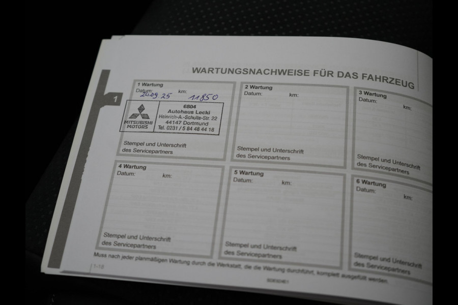 Mitsubishi Eclipse Cross 2.4 Intense+ Plug In Hybrid 188pk Dealer O.H. PHEV | Adaptive Cruise | 360 Camera | Lederen Sportstoelen & Stuur Verwarmd | Apple Carplay | Navigatie Via TomTom | Blis | Keyless | DAB |