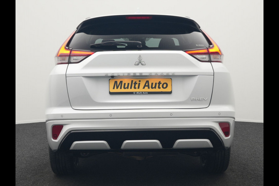 Mitsubishi Eclipse Cross 2.4 Intense+ Plug In Hybrid 188pk Dealer O.H. PHEV | Adaptive Cruise | 360 Camera | Lederen Sportstoelen & Stuur Verwarmd | Apple Carplay | Navigatie Via TomTom | Blis | Keyless | DAB |