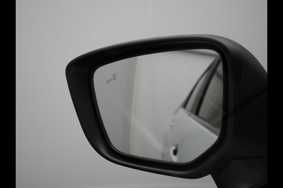 Mitsubishi Eclipse Cross 2.4 Intense+ Plug In Hybrid 188pk Dealer O.H. PHEV | Adaptive Cruise | 360 Camera | Lederen Sportstoelen & Stuur Verwarmd | Apple Carplay | Navigatie Via TomTom | Blis | Keyless | DAB |