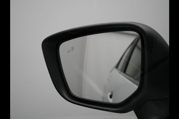 Mitsubishi Eclipse Cross 2.4 Intense+ Plug In Hybrid 188pk Dealer O.H. PHEV | Adaptive Cruise | 360 Camera | Lederen Sportstoelen & Stuur Verwarmd | Apple Carplay | Navigatie Via TomTom | Blis | Keyless | DAB |