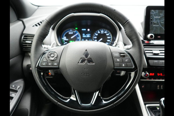Mitsubishi Eclipse Cross 2.4 Intense+ Plug In Hybrid 188pk Dealer O.H. PHEV | Adaptive Cruise | 360 Camera | Lederen Sportstoelen & Stuur Verwarmd | Apple Carplay | Navigatie Via TomTom | Blis | Keyless | DAB |
