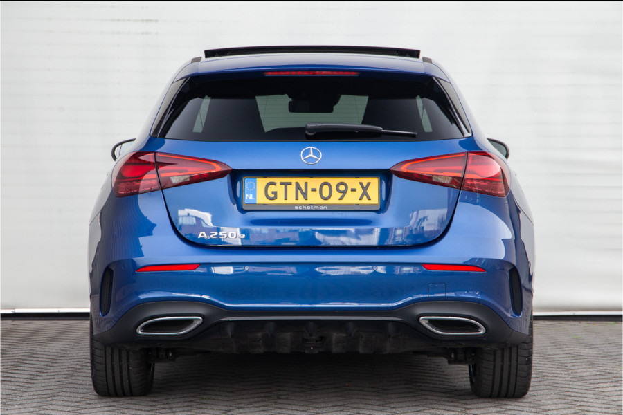 Mercedes-Benz A-Klasse 250 e AMG Premium, Pano, Head-up, Memory, Nightpack, 19"