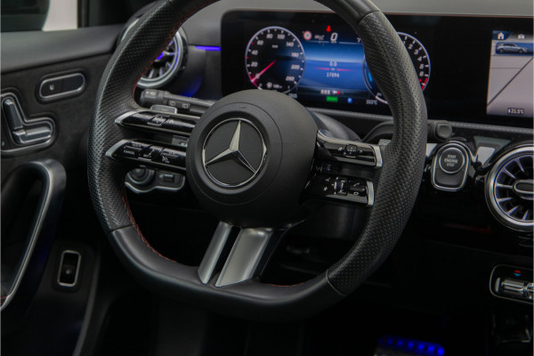 Mercedes-Benz A-Klasse 250 e AMG Premium, Pano, Head-up, Memory, Nightpack, 19"