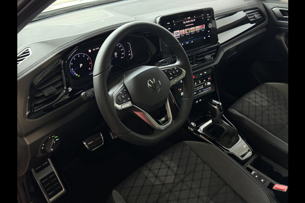 Volkswagen T-Roc 1.5 TSI 150PK R-LINE PANORAMA ✅ NIEUWE AUTO ✅ BLACKLINE EVO IQ LIGHT ALCANTARA ELEK.KLEP CARPLAY STOEL/STUUR VERW. 19"LMV VIR.CO 06/2025 SCHUIFDAK "Volkswagen rijden begint bij Topautos.nl – 75 topmodellen direct op voorraad!"