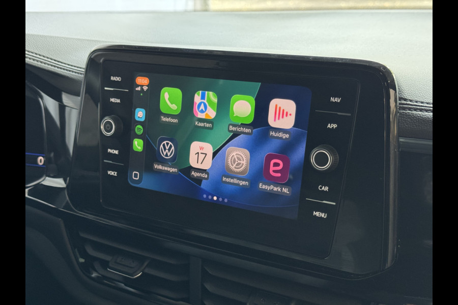 Volkswagen T-Roc 1.5 TSI 150PK R-LINE PANORAMA ✅ NIEUWE AUTO ✅ BLACKLINE EVO IQ LIGHT ALCANTARA ELEK.KLEP CARPLAY STOEL/STUUR VERW. 19"LMV VIR.CO 06/2025 SCHUIFDAK "Volkswagen rijden begint bij Topautos.nl – 75 topmodellen direct op voorraad!"