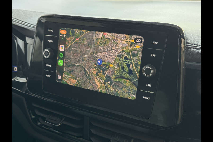 Volkswagen T-Roc 1.5 TSI 150PK R-LINE PANORAMA ✅ NIEUWE AUTO ✅ BLACKLINE EVO IQ LIGHT ALCANTARA ELEK.KLEP CARPLAY STOEL/STUUR VERW. 19"LMV VIR.CO 06/2025 SCHUIFDAK "Volkswagen rijden begint bij Topautos.nl – 75 topmodellen direct op voorraad!"