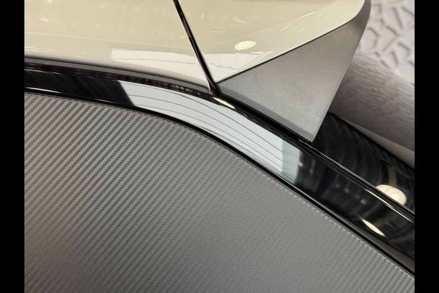 Volkswagen T-Roc 1.5 TSI 150PK R-LINE PANORAMA ✅ NIEUWE AUTO ✅ BLACKLINE EVO IQ LIGHT ALCANTARA ELEK.KLEP CARPLAY STOEL/STUUR VERW. 19"LMV VIR.CO 06/2025 SCHUIFDAK "Volkswagen rijden begint bij Topautos.nl – 75 topmodellen direct op voorraad!"