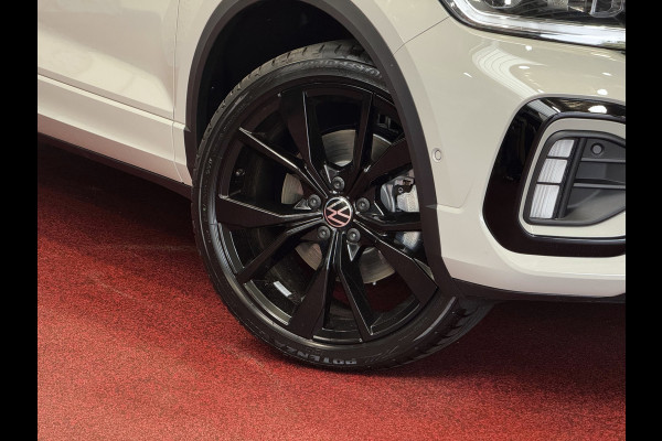 Volkswagen T-Roc 1.5 TSI 150PK R-LINE PANORAMA ✅ NIEUWE AUTO ✅ BLACKLINE EVO IQ LIGHT ALCANTARA ELEK.KLEP CARPLAY STOEL/STUUR VERW. 19"LMV VIR.CO 06/2025 SCHUIFDAK "Volkswagen rijden begint bij Topautos.nl – 75 topmodellen direct op voorraad!"