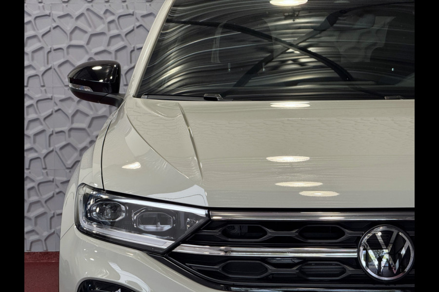 Volkswagen T-Roc 1.5 TSI 150PK R-LINE PANORAMA ✅ NIEUWE AUTO ✅ BLACKLINE EVO IQ LIGHT ALCANTARA ELEK.KLEP CARPLAY STOEL/STUUR VERW. 19"LMV VIR.CO 06/2025 SCHUIFDAK "Volkswagen rijden begint bij Topautos.nl – 75 topmodellen direct op voorraad!"