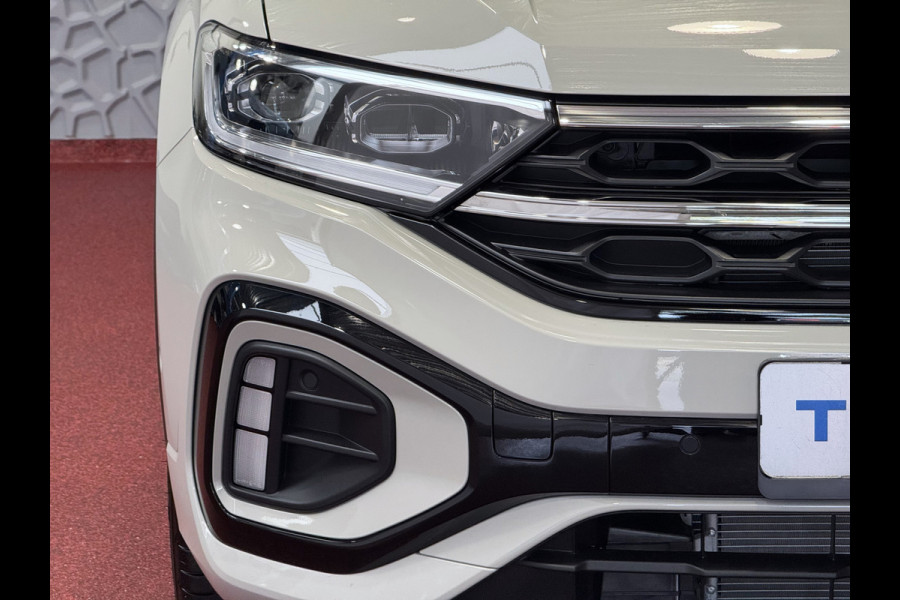Volkswagen T-Roc 1.5 TSI 150PK R-LINE PANORAMA ✅ NIEUWE AUTO ✅ BLACKLINE EVO IQ LIGHT ALCANTARA ELEK.KLEP CARPLAY STOEL/STUUR VERW. 19"LMV VIR.CO 06/2025 SCHUIFDAK "Volkswagen rijden begint bij Topautos.nl – 75 topmodellen direct op voorraad!"