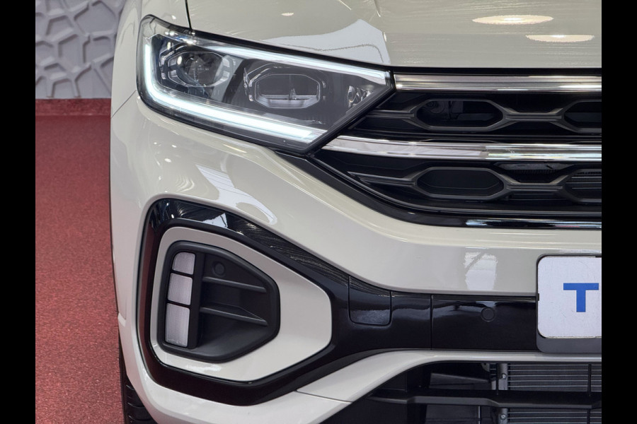 Volkswagen T-Roc 1.5 TSI 150PK R-LINE PANORAMA ✅ NIEUWE AUTO ✅ BLACKLINE EVO IQ LIGHT ALCANTARA ELEK.KLEP CARPLAY STOEL/STUUR VERW. 19"LMV VIR.CO 06/2025 SCHUIFDAK "Volkswagen rijden begint bij Topautos.nl – 75 topmodellen direct op voorraad!"