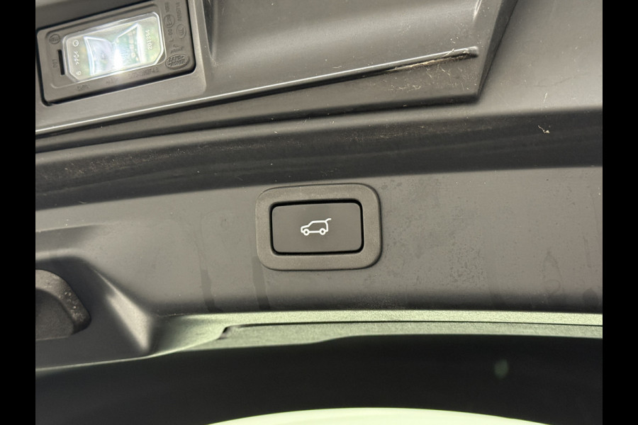 Jaguar I-PACE EV320 SE 90kWh 3Fase ! SOH 95,5% AWD Leer Pano-dak Meridian™ Hifi Memory Navi Ecc 3D-Surround Camera Cruise Control Business Pac Apple Carplay Android Auto Stoel+Stuur+Voorruitverwarming Led Origineel Nederlandse Auto Nieuwprijs €76.050,- Deze kan thuis wél met 11kw/uur laden