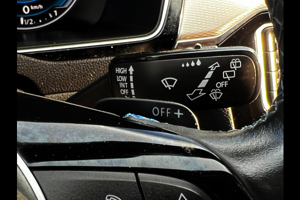 Volkswagen Passat Variant 1.4 TSI GTE Panorama_Camera_Parkeer assist_alkantara