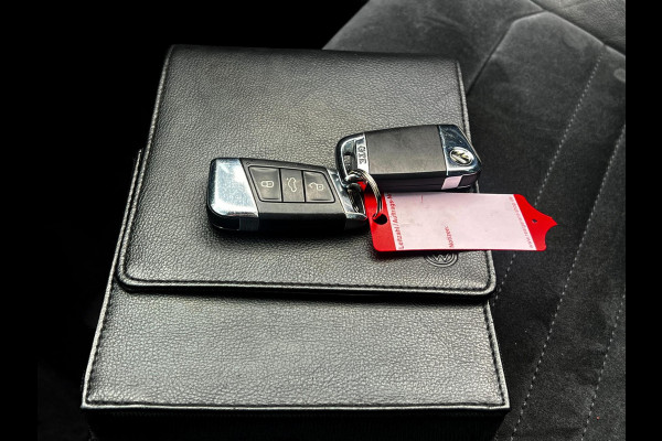 Volkswagen Passat Variant 1.4 TSI GTE Panorama_Camera_Parkeer assist_alkantara