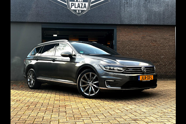 Volkswagen Passat Variant 1.4 TSI GTE Panorama_Camera_Parkeer assist_alkantara