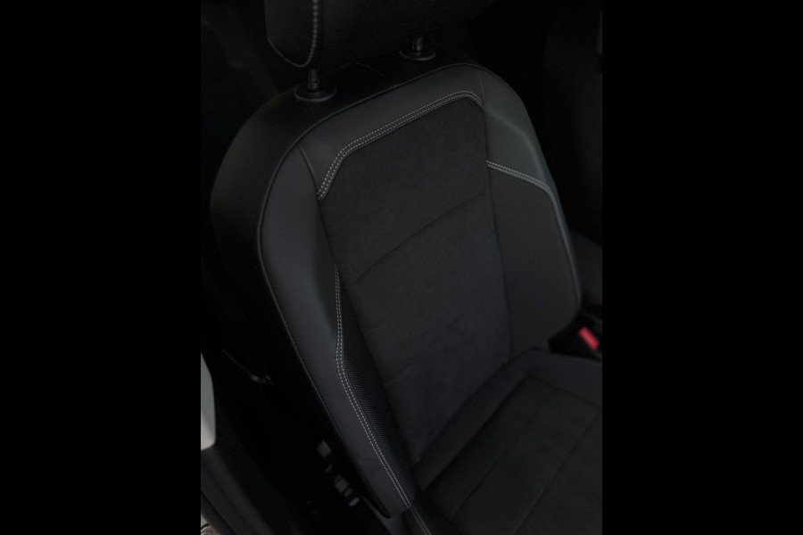 Volkswagen Polo 1.0 TSI R-line IQ CarPlay Camera