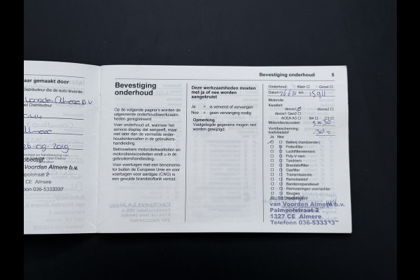 Opel Grandland X T131pk Navi Trekhaak Executive Dual-Ecc Apple Carplay Android PDC-a+v Park-Assist Distr.-Riem bij 61.000km vervangen Chroompakket Priv.Glass Volledig dealer onderhouden, laatste beurt bij 61.000km 1400kg trekvermogen.  EURO6