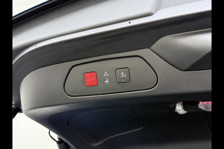 Opel Grandland X T131pk Navi Trekhaak Executive Dual-Ecc Apple Carplay Android PDC-a+v Park-Assist Distr.-Riem bij 61.000km vervangen Chroompakket Priv.Glass Volledig dealer onderhouden, laatste beurt bij 61.000km 1400kg trekvermogen.  EURO6