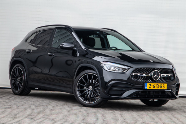Mercedes-Benz GLA 180 AMG Nightpack, Widescreen, Distronic, Sfeerverlichting 2023
