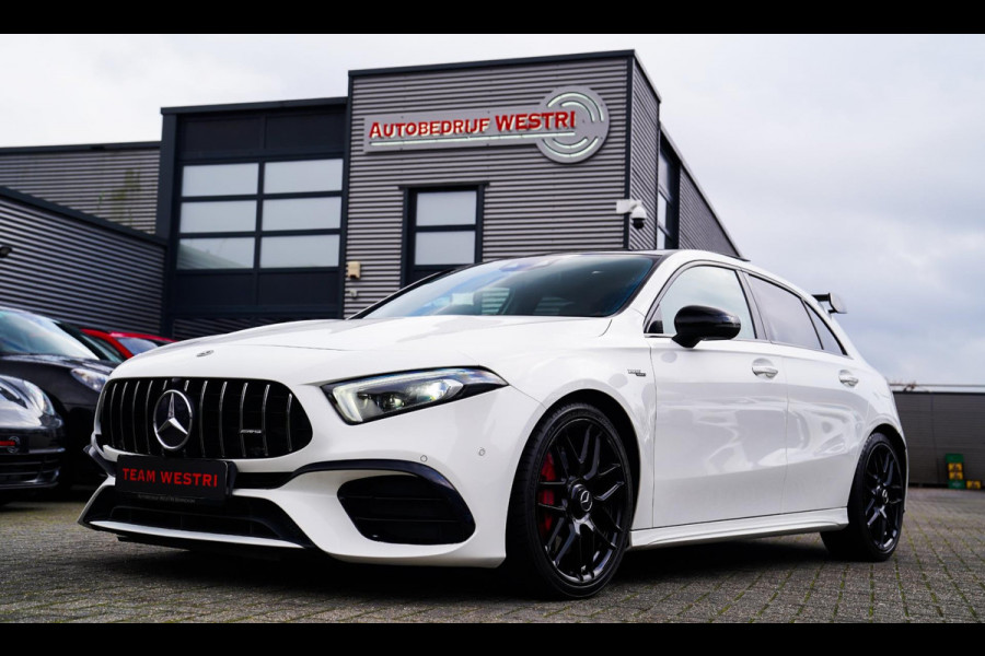 Mercedes-Benz A-Klasse AMG 45 4MATIC+ Premium Plus | Panorama | Sterrenhemel | Sport uitlaat | Burmester | Luxe leder/Alcantara |