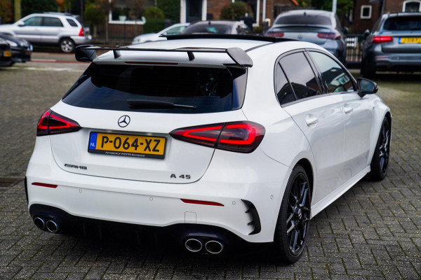 Mercedes-Benz A-Klasse AMG 45 4MATIC+ Premium Plus | Panorama | Sterrenhemel | Sport uitlaat | Burmester | Luxe leder/Alcantara |