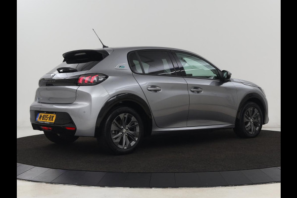 Peugeot e-208 EV Allure Pack 50 kWh | Camera | Carplay | Half leder | Full LED | Parkeerhulp | Climate control | Bluetooth | Cruise control