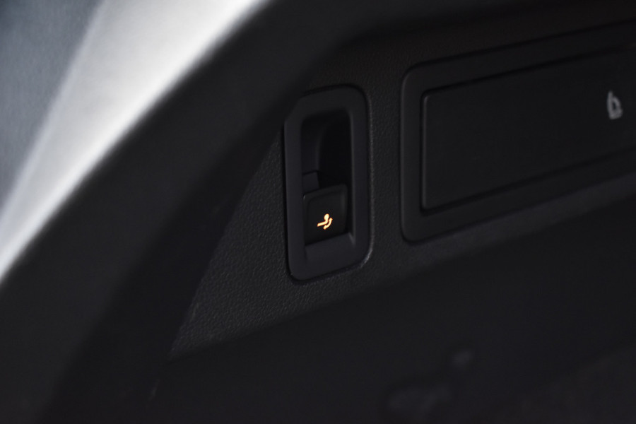 Volkswagen Tiguan TSI 150PK DSG 4MOTION COMFORTLINE BUSINESS NAVI/PDC/TREKHAAK****