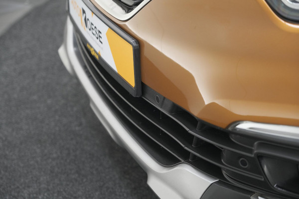 Renault Captur TCe 120 EDC Intens | Camera | Stoelverwarming | Navigatie | Parkeersensoren