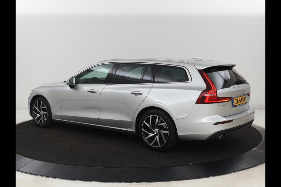 Volvo V60 2.0 T5 Momentum | 1e eigenaar | Leder | Trekhaak | Adaptive cruise | Stoelverwarming | Carplay | Navigatie | 18'' | Climate control | Parkeerhulp