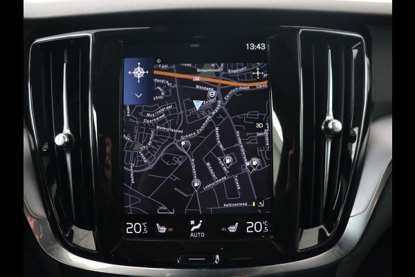 Volvo V60 2.0 T5 Momentum | 1e eigenaar | Leder | Trekhaak | Adaptive cruise | Stoelverwarming | Carplay | Navigatie | 18'' | Climate control | Parkeerhulp