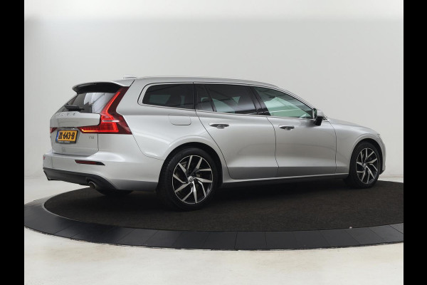 Volvo V60 2.0 T5 Momentum | 1e eigenaar | Leder | Trekhaak | Adaptive cruise | Stoelverwarming | Carplay | Navigatie | 18'' | Climate control | Parkeerhulp