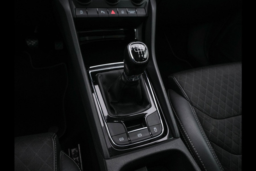 Škoda Kodiaq 1.5 TSI Business Edition (INCL-BTW) *ADAPTIVE-CRUISE | LEATHER-FABRIC | FULL-LED | CANTON-SOUND | HEATED-SPORTSEATS | KEYLESS | NAVI-FULLMAP | CAMERA | DAB+ | ECC | PDC | TOWBAR | 18''ALU*