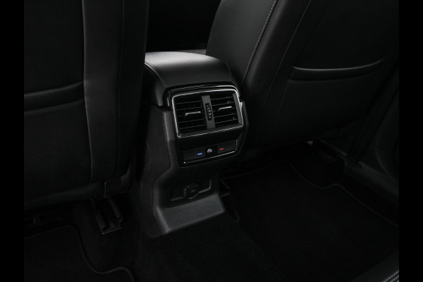 Škoda Kodiaq 1.5 TSI Business Edition (INCL-BTW) *ADAPTIVE-CRUISE | LEATHER-FABRIC | FULL-LED | CANTON-SOUND | HEATED-SPORTSEATS | KEYLESS | NAVI-FULLMAP | CAMERA | DAB+ | ECC | PDC | TOWBAR | 18''ALU*