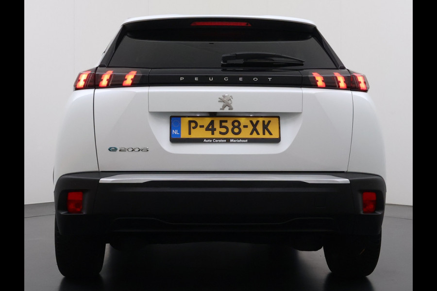 Peugeot e-2008 EV Allure Pack 50kWh SOH 89% Navi* Ecc 360°Camera Apple Carplay Android Auto Cruise Control Lmv 17" Led Keyless Privacy Glas Rijstrooksensor 1e Eigenaar Origineel Nederlandse Auto