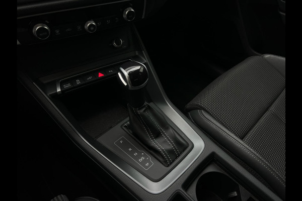 Audi Q3 45 TFSI e S edition CARPLAY | CAMERA | VIRTUAL DASH | ADAPTIEVE CRUISE |