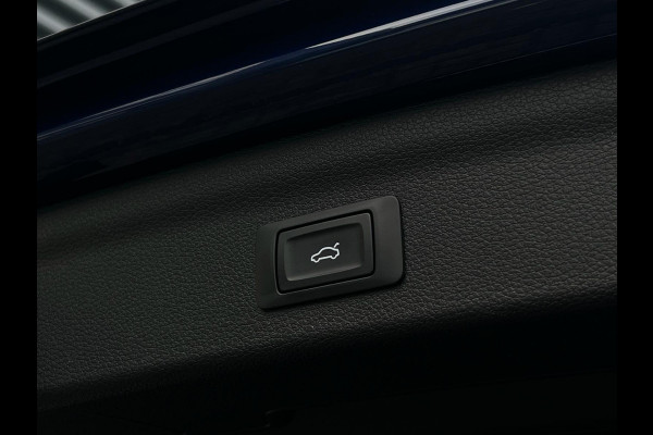 Audi Q3 45 TFSI e S edition CARPLAY | CAMERA | VIRTUAL DASH | ADAPTIEVE CRUISE |