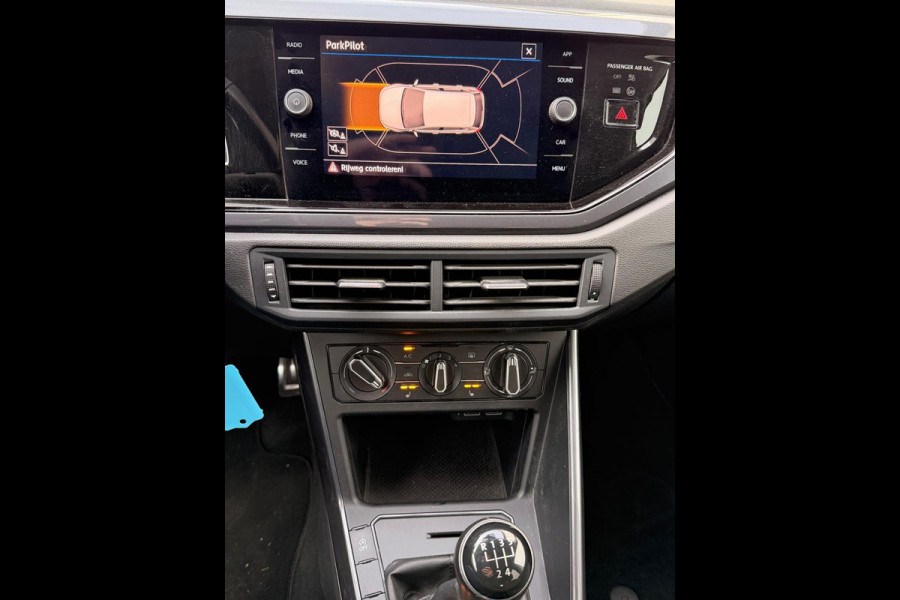 Volkswagen Polo 1.0 IQ Drive ACC Carplay Parkpilot Stoelverw PDC Dealer-Onderh