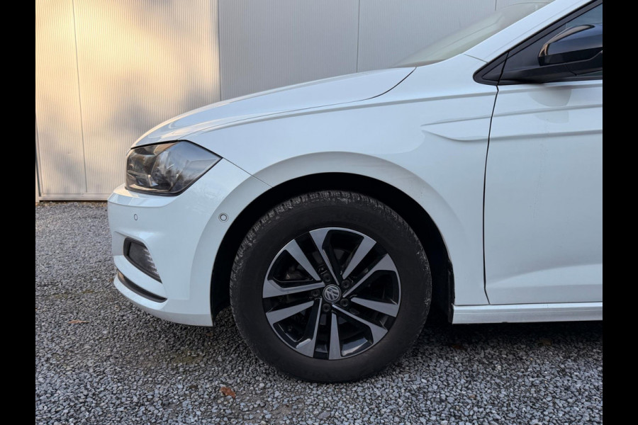 Volkswagen Polo 1.0 IQ Drive ACC Carplay Parkpilot Stoelverw PDC Dealer-Onderh