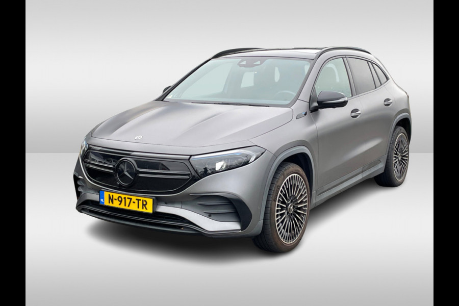 Mercedes-Benz EQA 250 Business Solution AMG 67 kWh / Panoramadak / Camera / Head-up / Memory Seats / Burmester / 20'' / Sfeerverlichting / CarPlay / Stoelverwarming / Dodehoek / Cruise Control