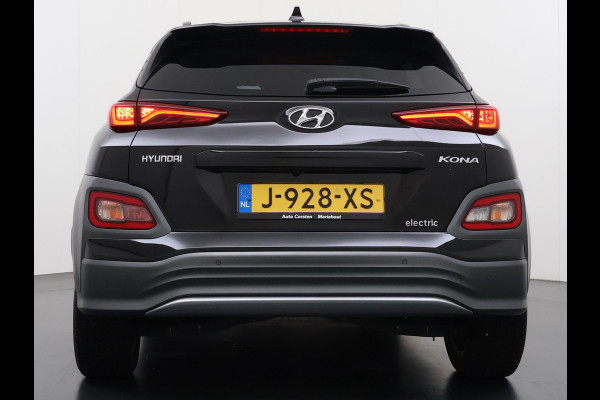 Hyundai Kona EV 64kWh SOH 100% Warmtepomp Head Up Display Adap.Cruise Navi Ecc Camera Apple Carplay Android Auto Pdc Fashion Lane Assist Dodehoekwaarschuwing Keyless Privacy Glas DAB FCA 1e Eigenaar Origineel Nederlandse Auto
