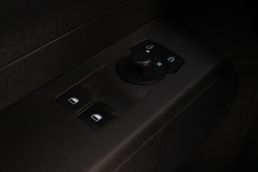 Ford Transit Courier 1.0 EcoBoost Trend 125pk - Carplay - Cruise - PDC - Rijklaar