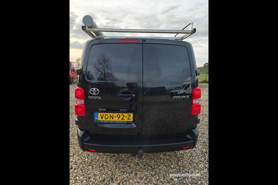 Toyota ProAce Worker 2.0 D-4D Navigator Long , Euro 6 , camera , cruise , apk Dec. 2026 , 1e Eig.