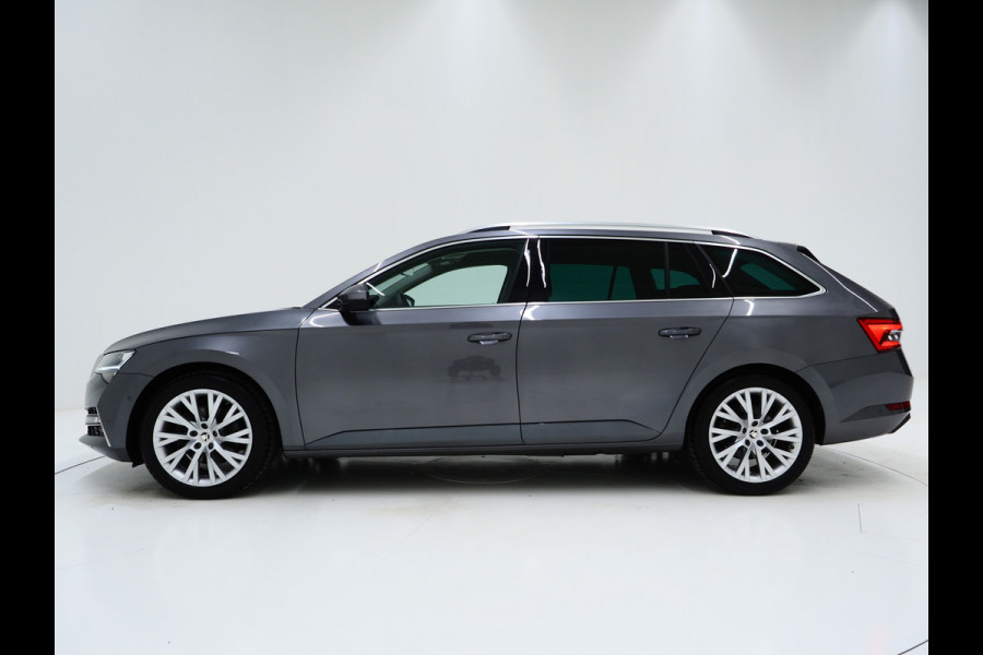 Škoda Superb Combi 1.4 TSI iV 218PK Style | Leder/Alcantara | Trekhaak | Adaptive Cruise | 360 | Virtual | Memory | DAB | Carplay