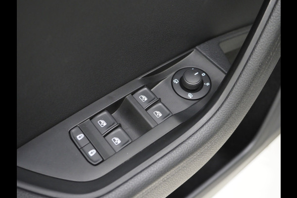 Škoda Superb Combi 1.4 TSI iV 218PK Style | Leder/Alcantara | Trekhaak | Adaptive Cruise | 360 | Virtual | Memory | DAB | Carplay