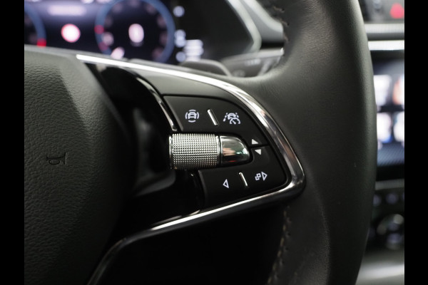 Škoda Superb Combi 1.4 TSI iV 218PK Style | Leder/Alcantara | Trekhaak | Adaptive Cruise | 360 | Virtual | Memory | DAB | Carplay