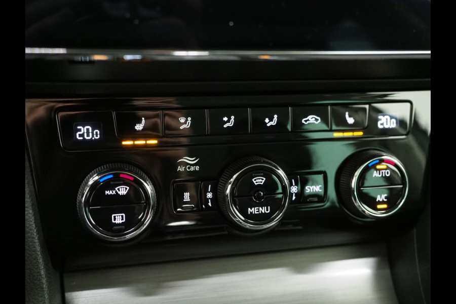 Škoda Superb Combi 1.4 TSI iV 218PK Style | Leder/Alcantara | Trekhaak | Adaptive Cruise | 360 | Virtual | Memory | DAB | Carplay