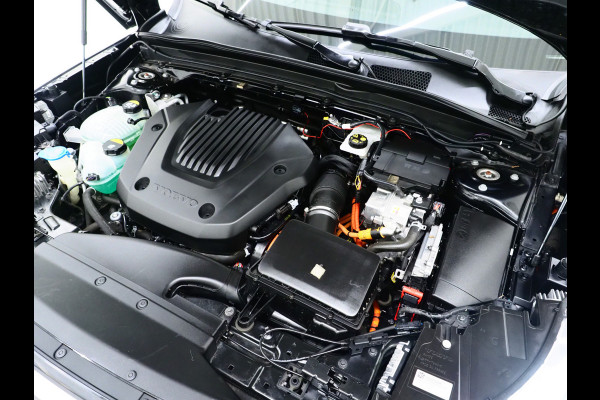 Volvo XC40 1.5 T5 Recharge Inscription | Leder | Camera | Trekhaak | Keyless | Virtual | LED | Carplay
